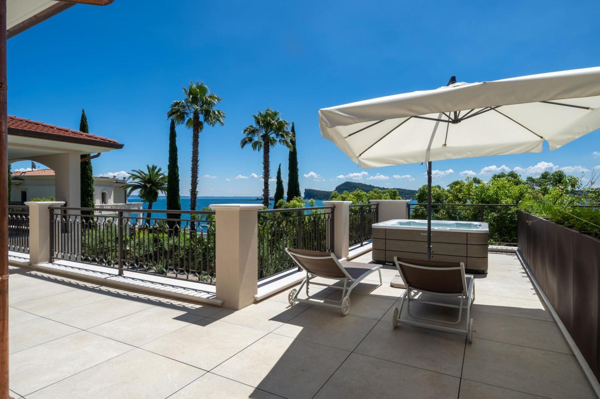 Villa Silvia Apartments San Felice del Benaco Extérieur photo