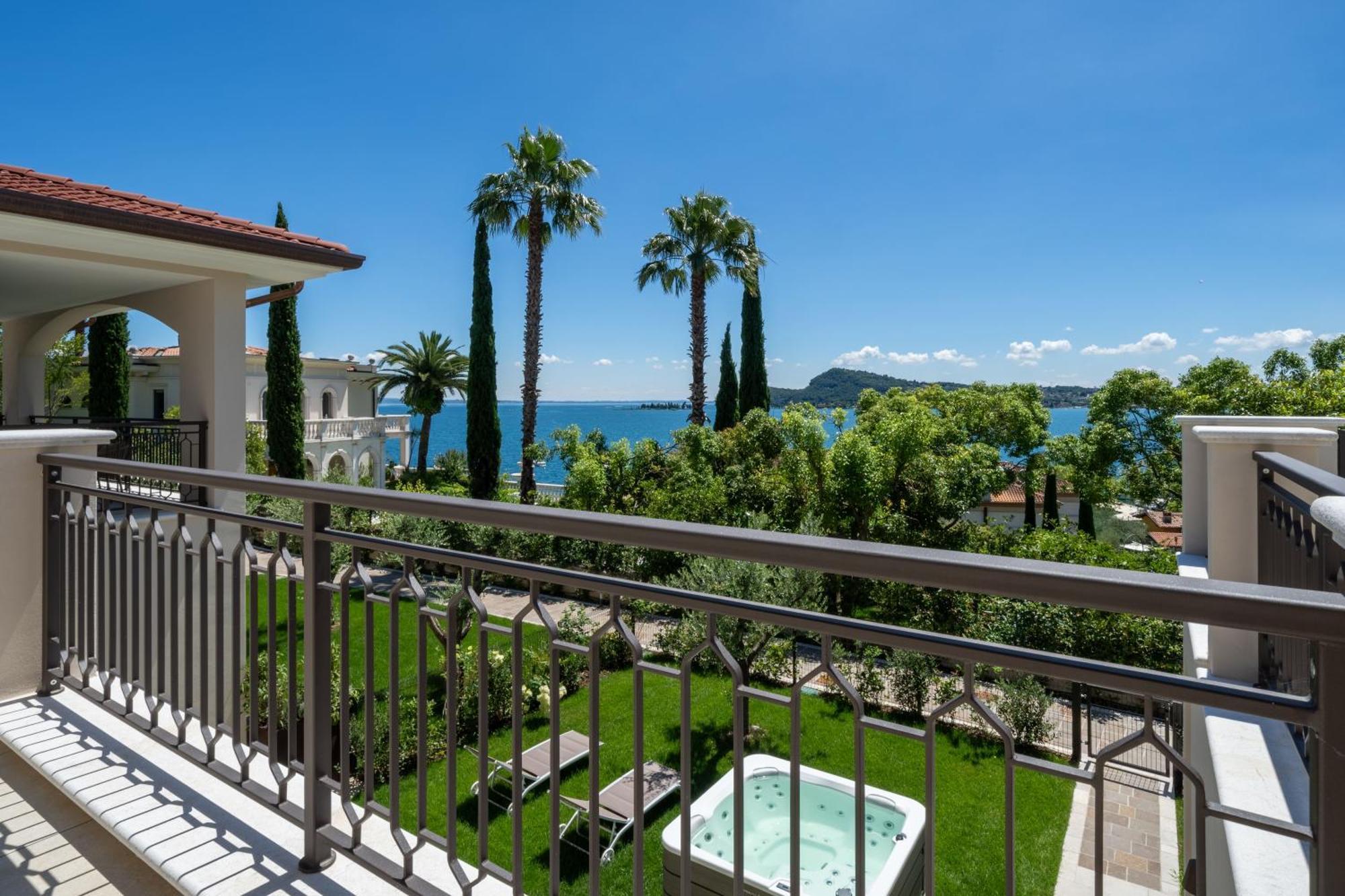Villa Silvia Apartments San Felice del Benaco Extérieur photo
