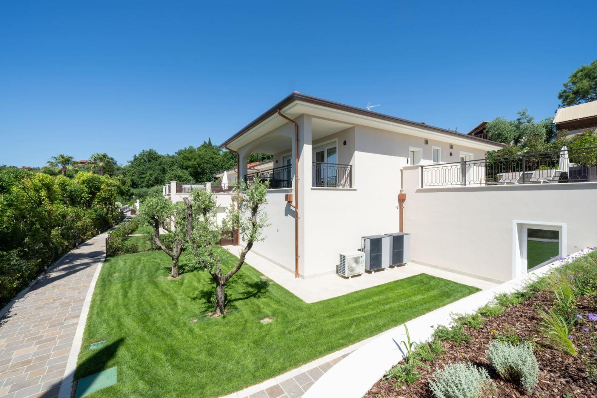 Villa Silvia Apartments San Felice del Benaco Extérieur photo