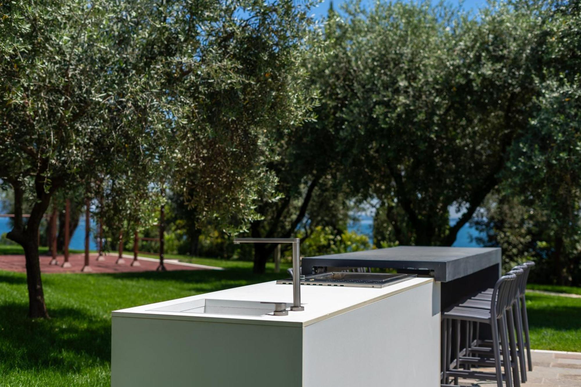 Villa Silvia Apartments San Felice del Benaco Extérieur photo